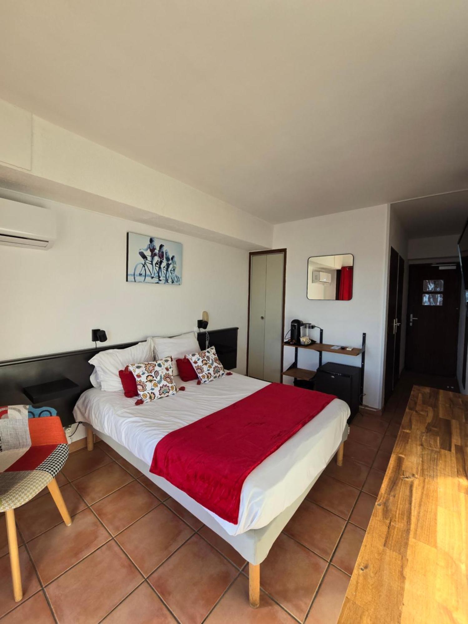 Hotel Chanteplage Сен-Сір-сюр-Мер Екстер'єр фото
